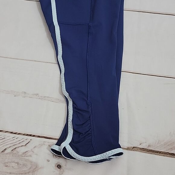 IVIVVA Girls Size 12 Navy Blue And Paint Splatter Mesh Back Side Pocket Capris - Picture 2 of 7